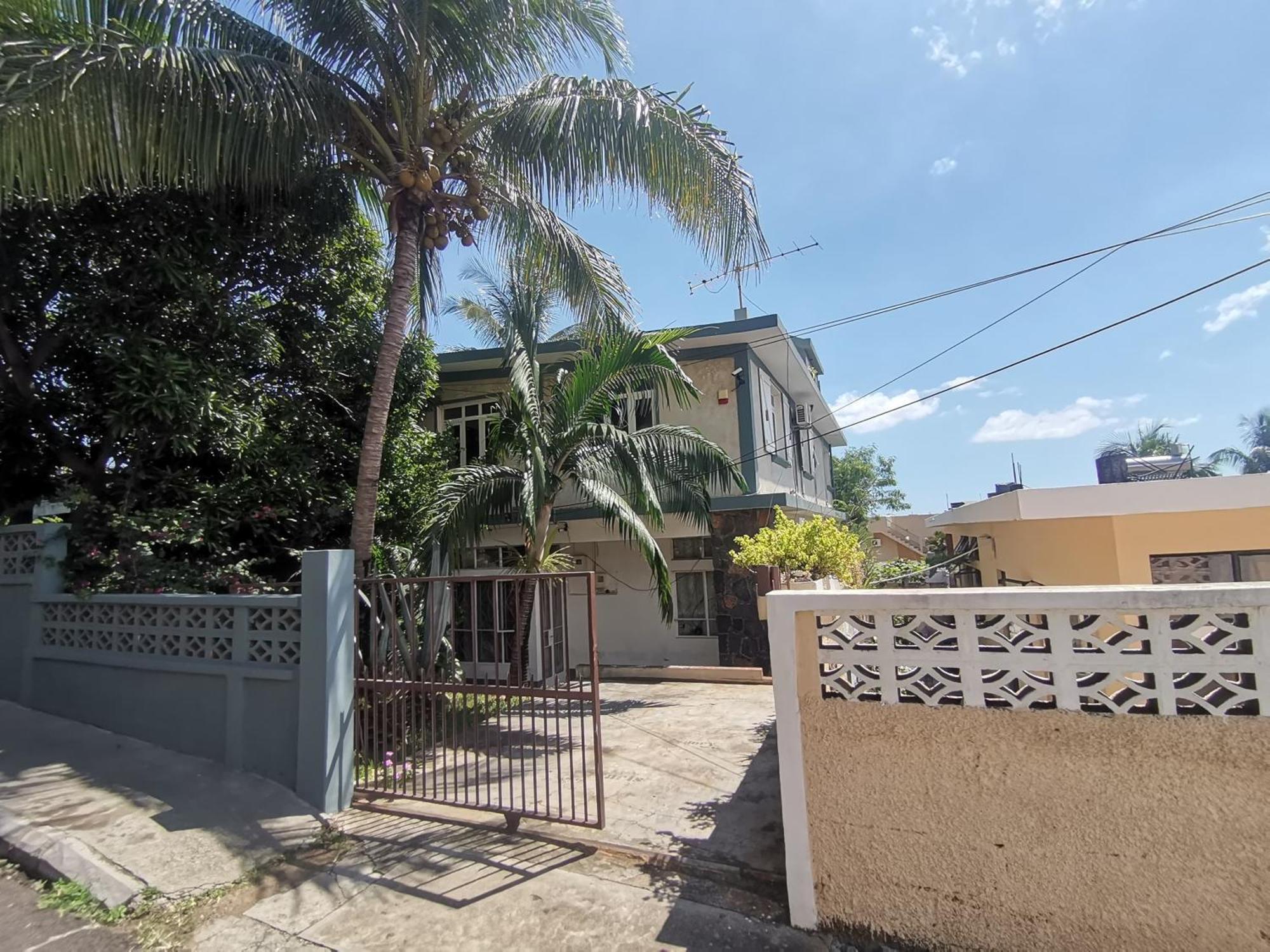 Apartment 3Bedrooms 2Bathrooms Rooftop Jacuzzi Pointe aux Sable Bagian luar foto
