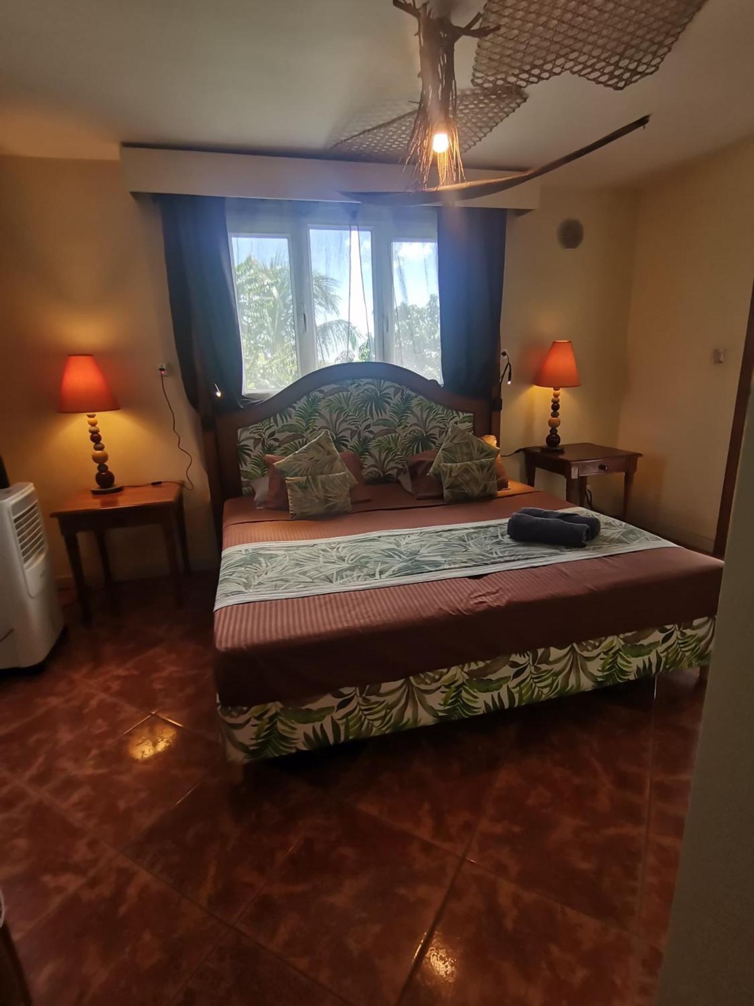 Apartment 3Bedrooms 2Bathrooms Rooftop Jacuzzi Pointe aux Sable Bagian luar foto